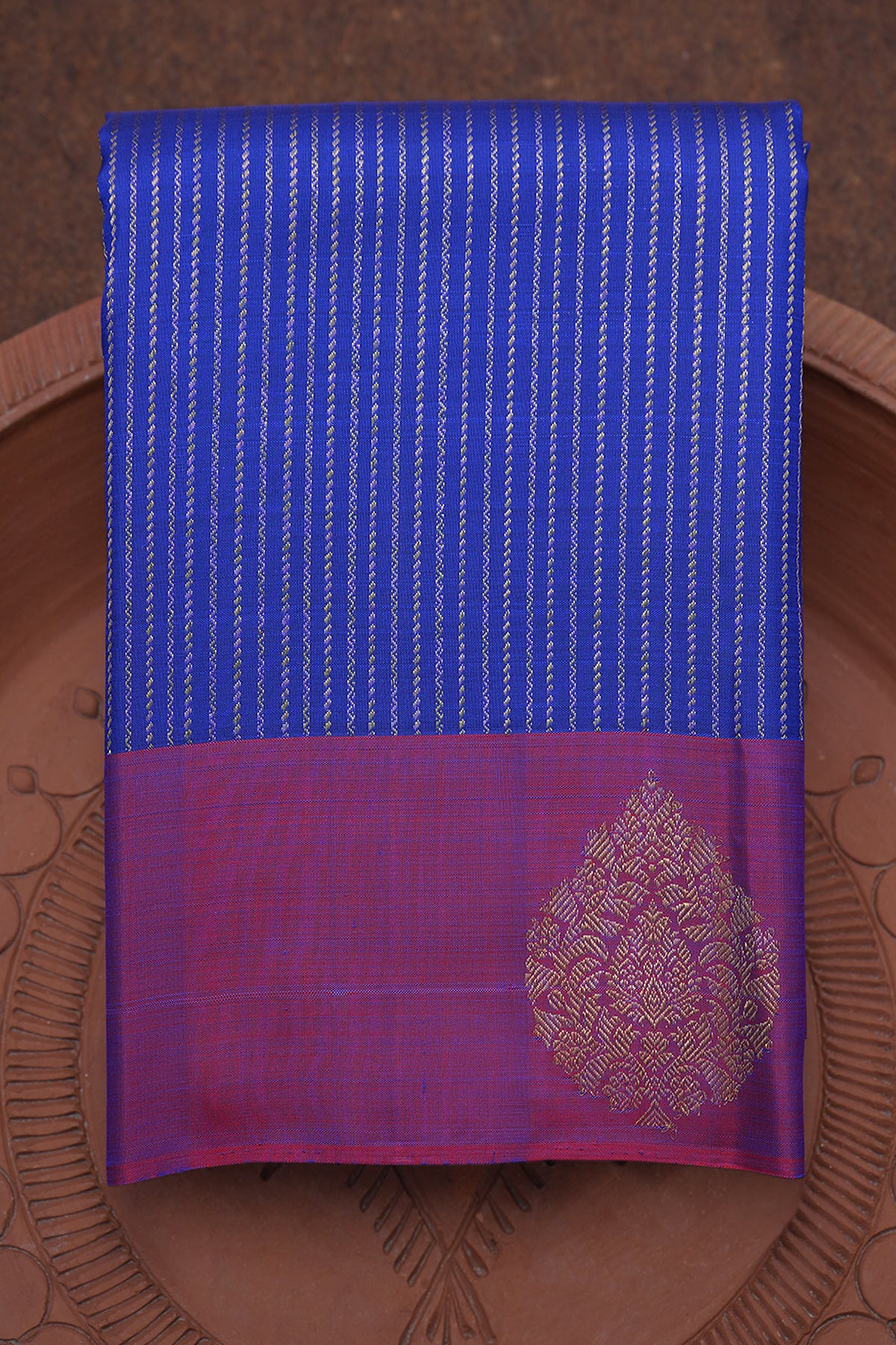 Contrast Border Royal Blue Kanchipuram Silk Saree