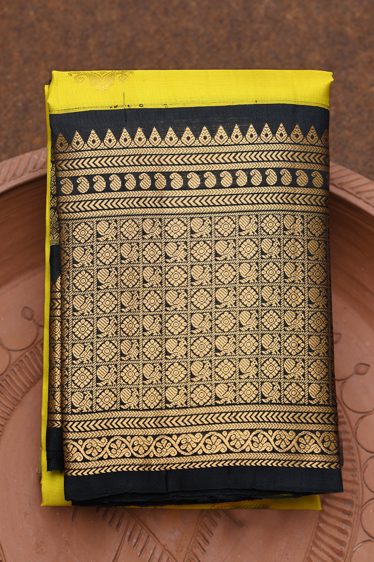 Contrast Border With Peacock And Floral Zari Motifs Sunflower Yellow Gadwal Silk Saree