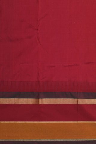 Contrast Traditional Border With Paisley And Temple Motifs Grey Kanchipuram Silk Saree