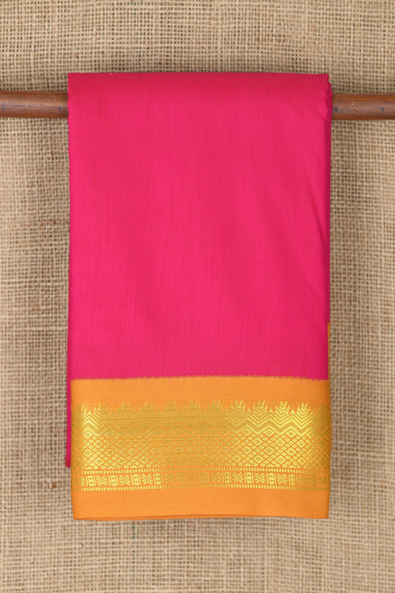 Contrast Temple Zari Border In Plain Hot Pink Apoorva Cotton Saree