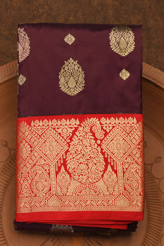 Contrast Paisley Zari Border With Floral Motif Deep Brown Kanchipuram Silk Saree