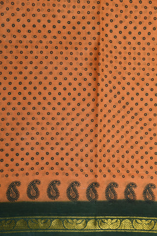 Contrast Zari Border With Small Circle Printed Peach Orange Sungudi Cotton Saree