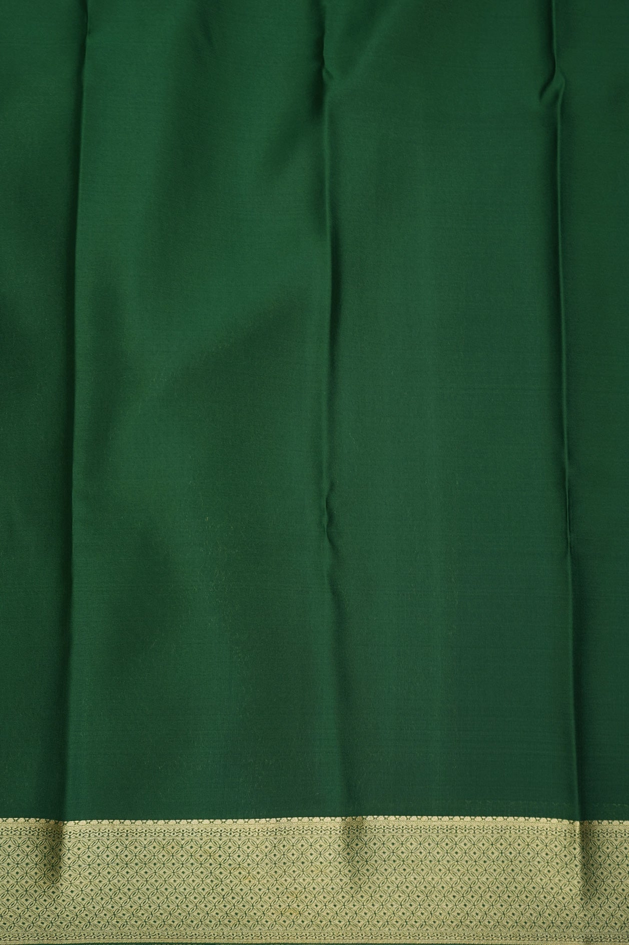Allover Paisely Design Emerald Green Crepe Silk Saree