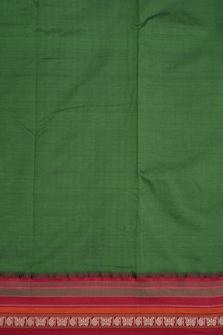 Butterfly and Paisley Threadwork Border With Plain Emerald Green Dharwad Cotton Saree