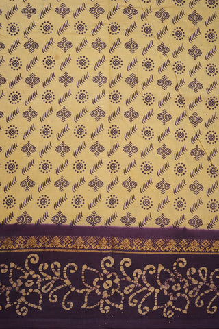 Diagonal Pattern Yellowish Beige Nine Yards Sungudi Cotton Saree
