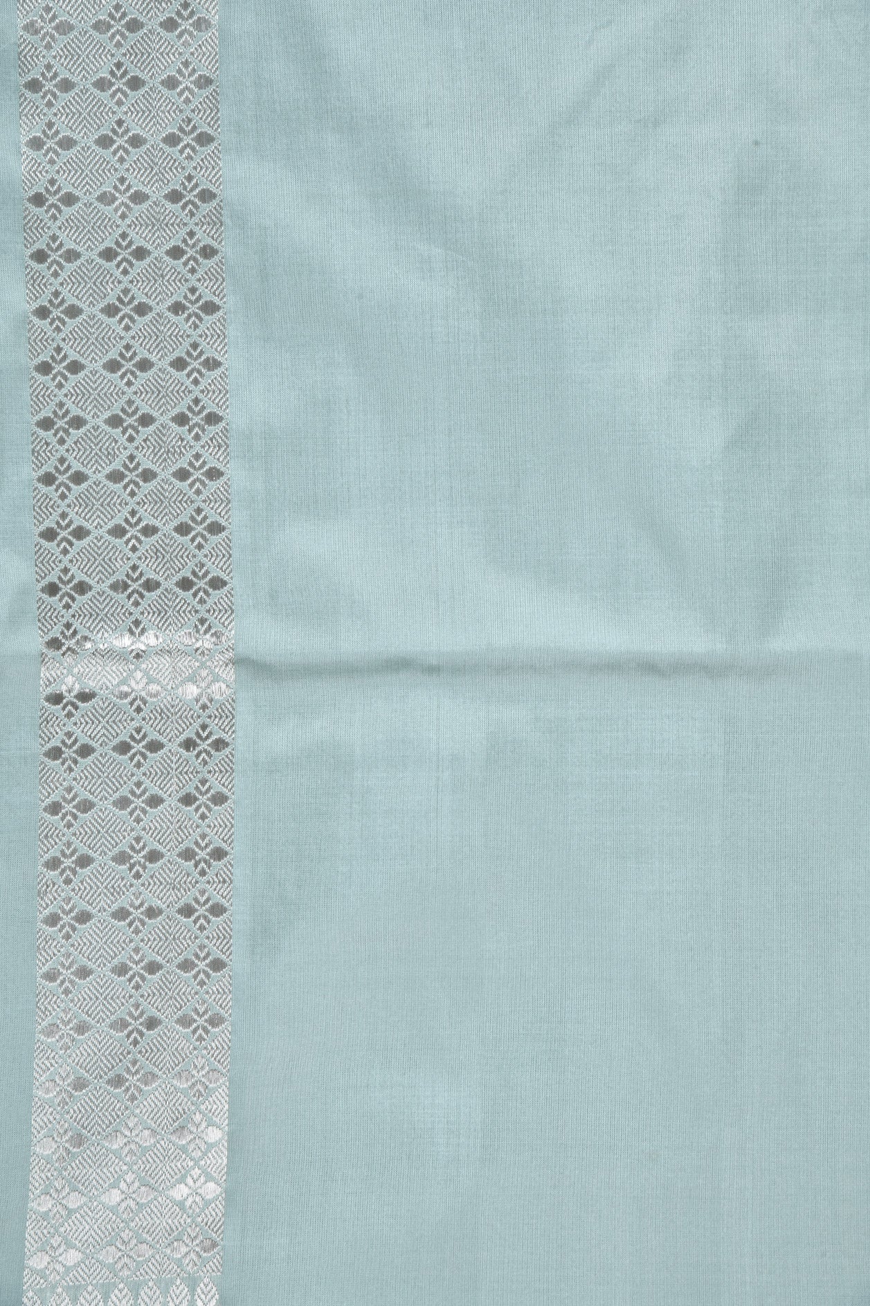 Diamond Border Design Floral Motif Pastel Greyish Blue Banaras Silk Saree