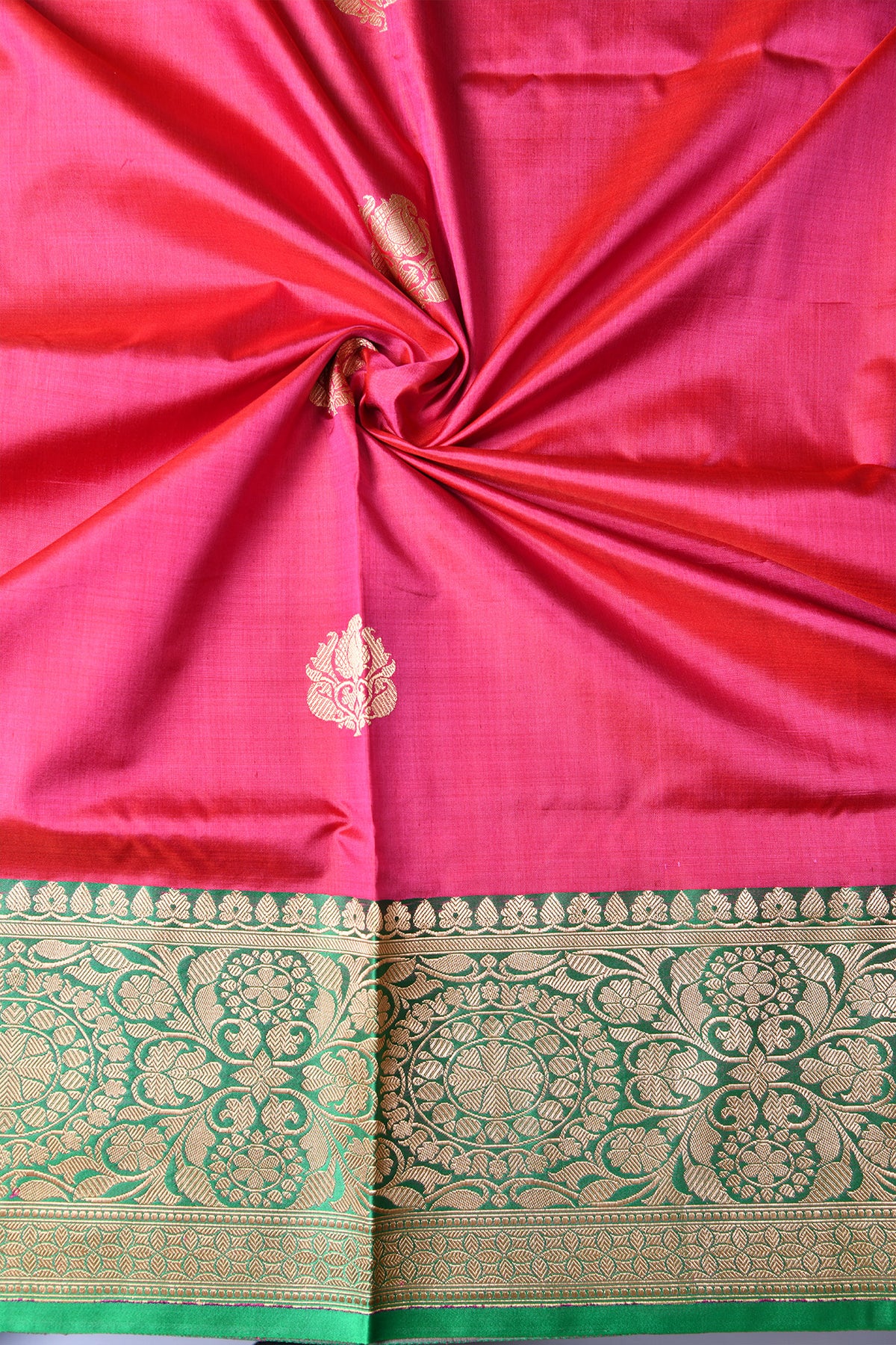 Floral Design Big Border Pink Banaras Silk Saree