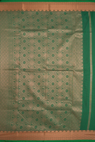 Floral Diamond Zari Motif Green Apoorva Semi Silk Saree