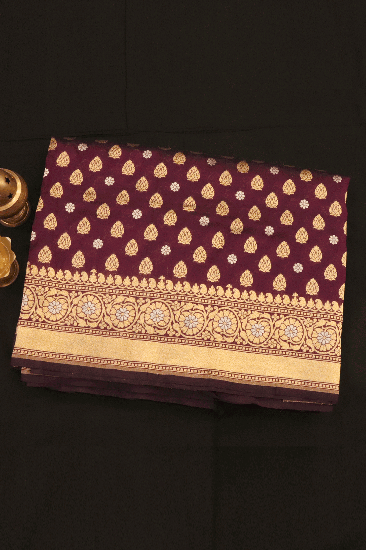 Floral Zari Buttas Plum Purple Banarasi Silk Saree
