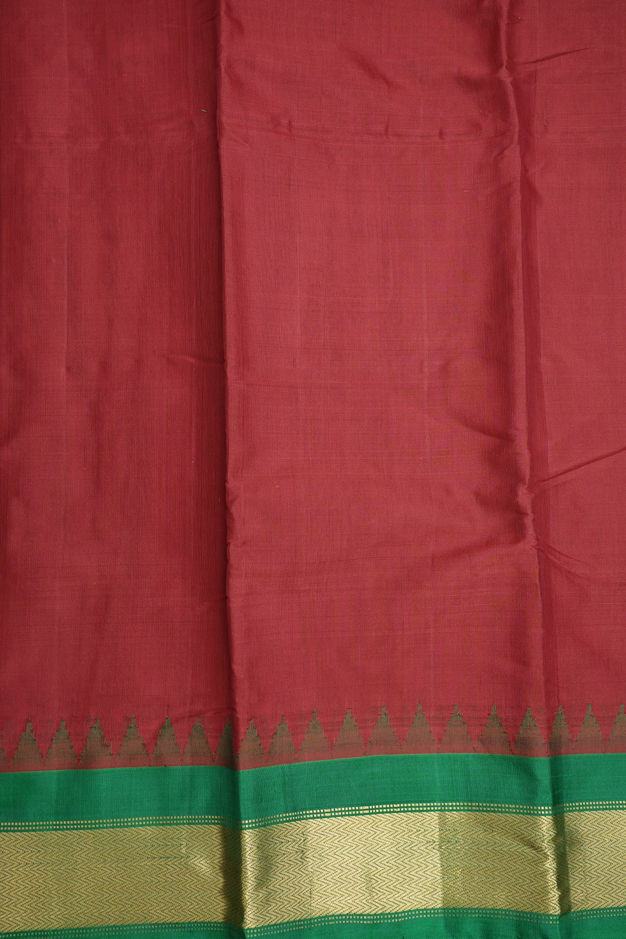 Chevron Zari Border Cherry Red Gadwal Silk Cotton Saree