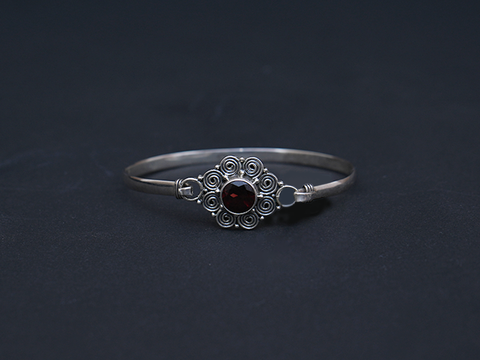 Garnet Stone Flower Design Oxidized Pure Silver Bracelet