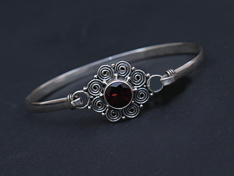 Garnet Stone Flower Design Oxidized Pure Silver Bracelet