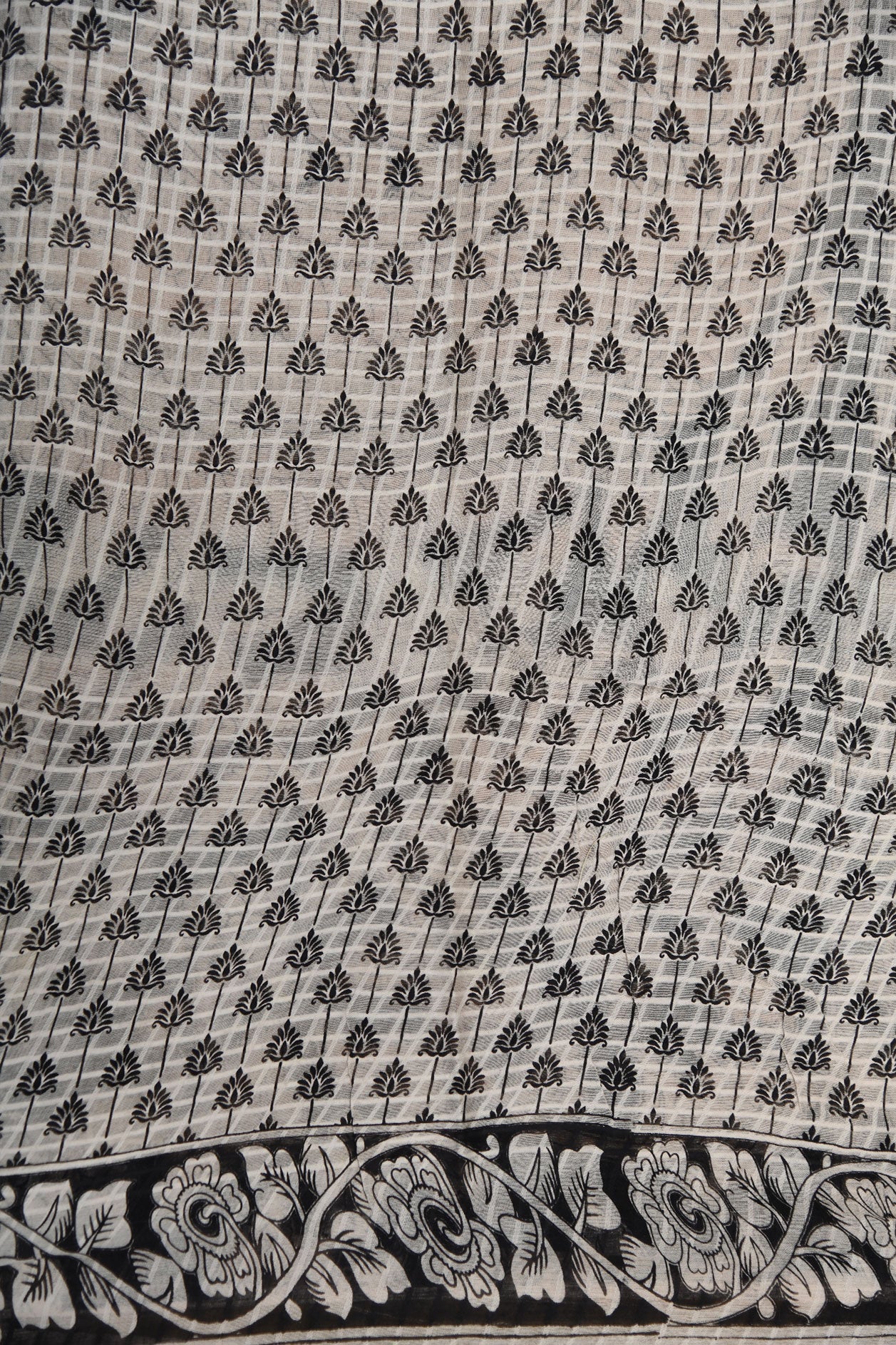 Geometric Pattern Kalamkari Printed Cream And Black Kota Cotton Saree