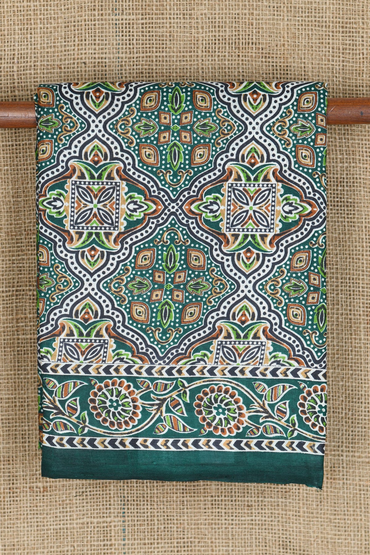 Geometric Pattern With Floral Design Multicolor Printed Silk Saree