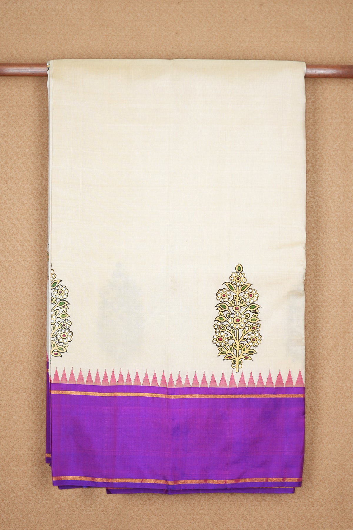 Hand Painted Floral Motifs Ivory Kanchipuram Silk Saree
