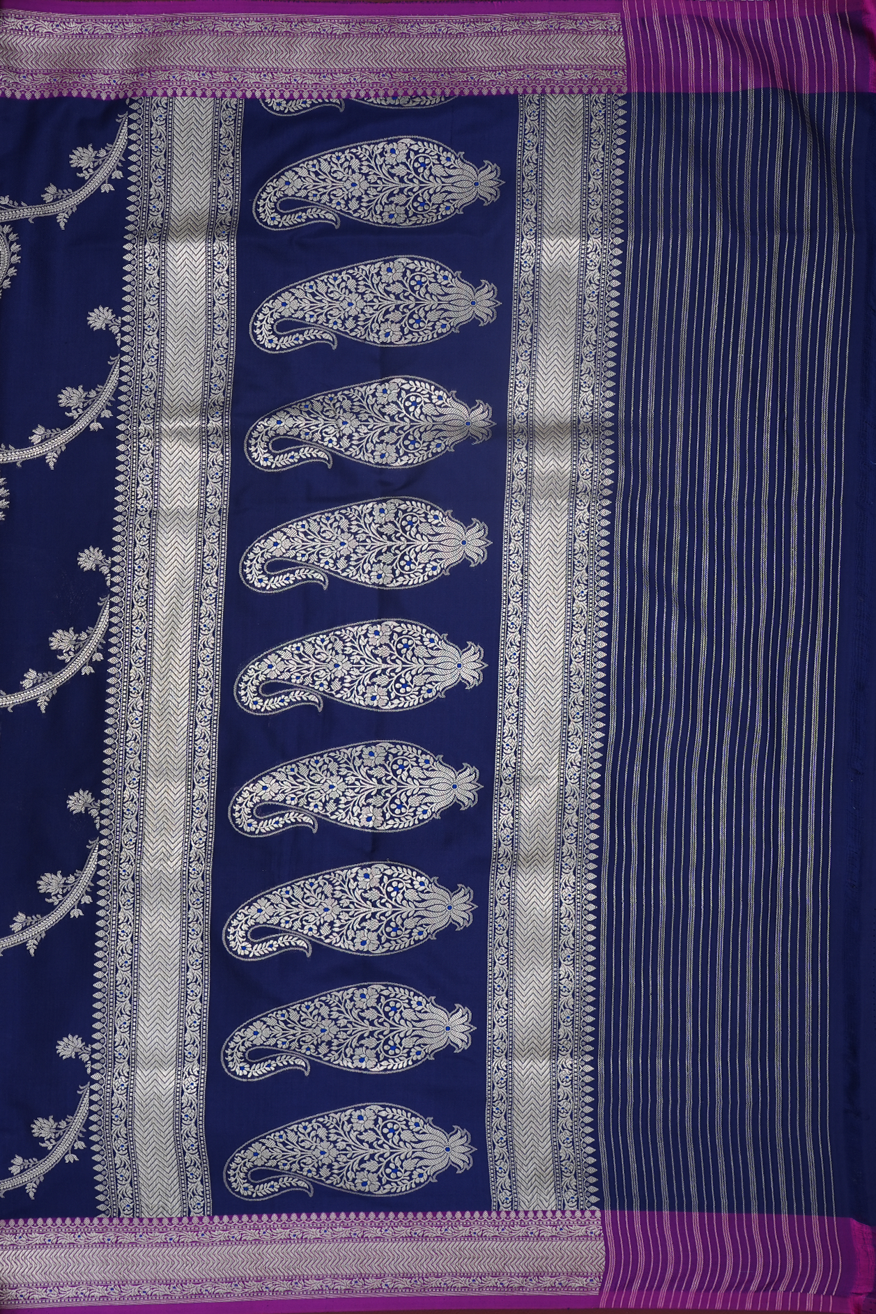 Jaal Design Navy Blue Banarasi Silk Saree