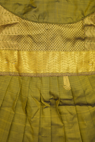 Leaf Zari Border Mehendi Green Silk Readymade Pavadai Sattai