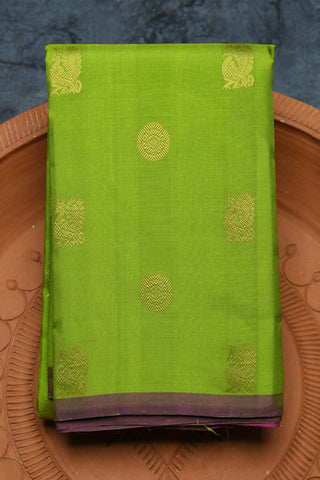 Mayil Chakram Motif Pear Green Kanchipuram Silk Saree
