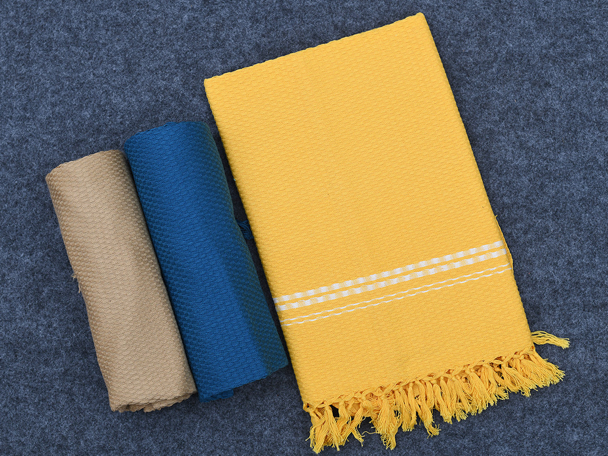 Set Of 3 Multicolor Plain Cotton Towels