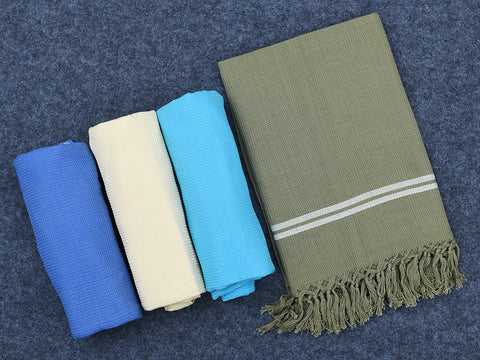 Set Of 4 Multicolor Plain Cotton Towels