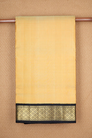 Korvai Border Mellow Yellow Kanchipuram Nine Yards Silk Saree
