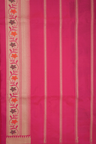 Ogee Zari Design Rose Red Banarasi Silk Saree