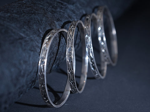 Pure Silver With Oxidise Finishing Rawa Work Design Light Weight Bangles