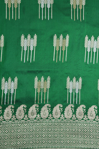 Paisley Motif Small Border Dark Green Banaras Silk Saree