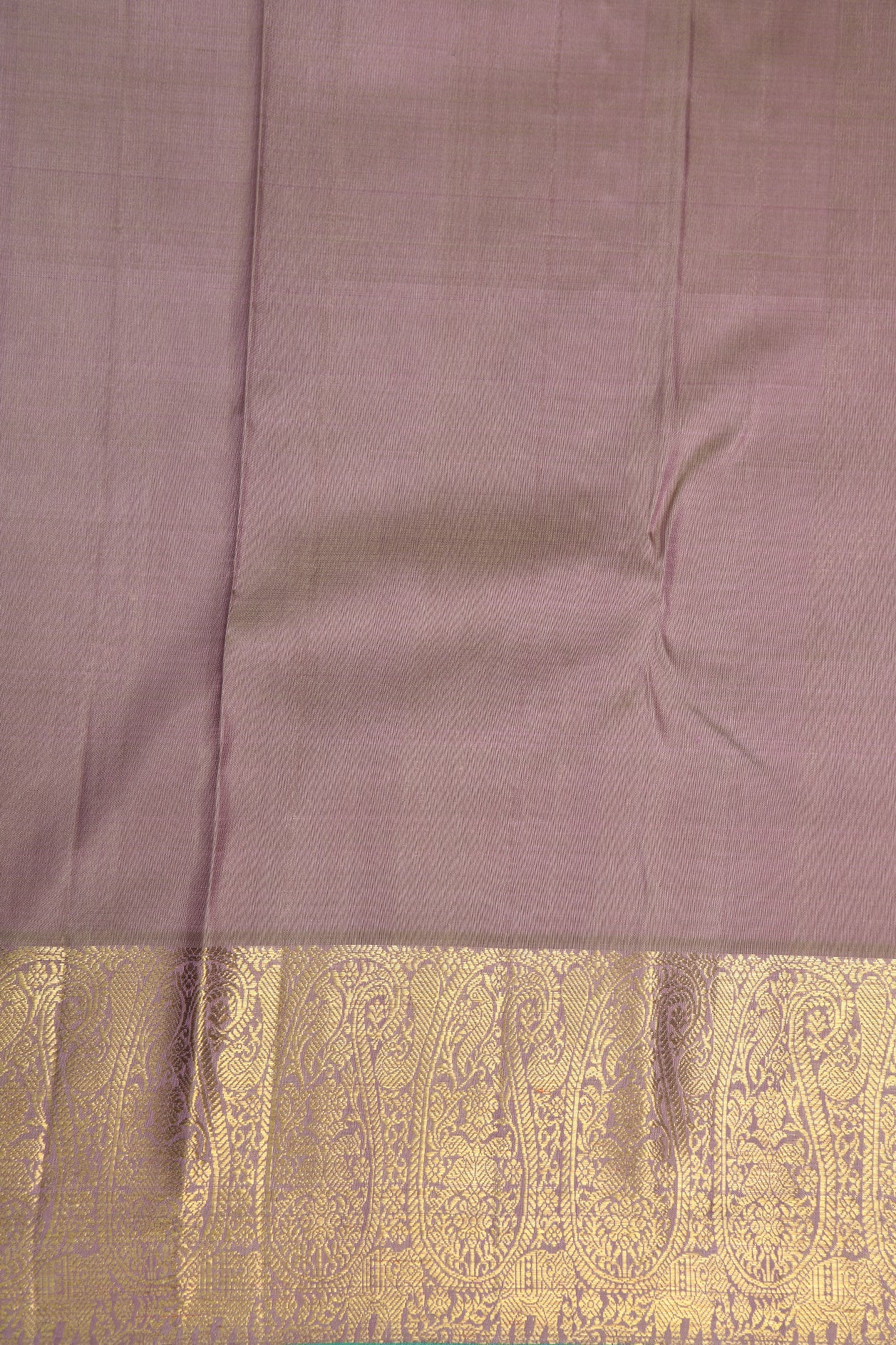Big Paisley Border With Zari Heart Design Mauve Purple Kanchipuram Silk Saree