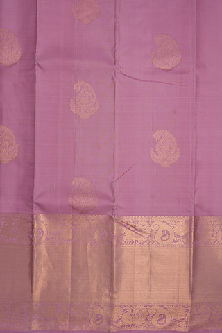 Paisley Motifs Onion Pink Kanchipuram Silk Saree