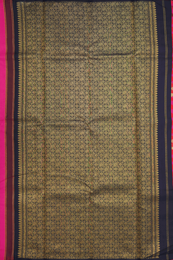 Paisley Zari Buttas Rani Pink Kanchipuram Silk Saree