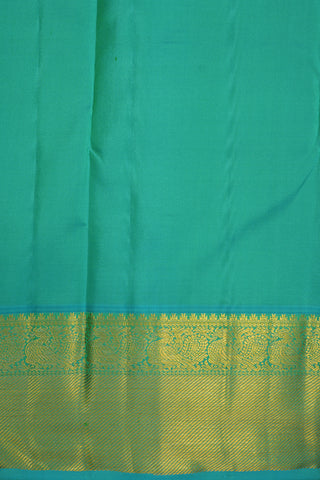 Paisley Zari Motifs Ivory Kanchipuram Silk Saree