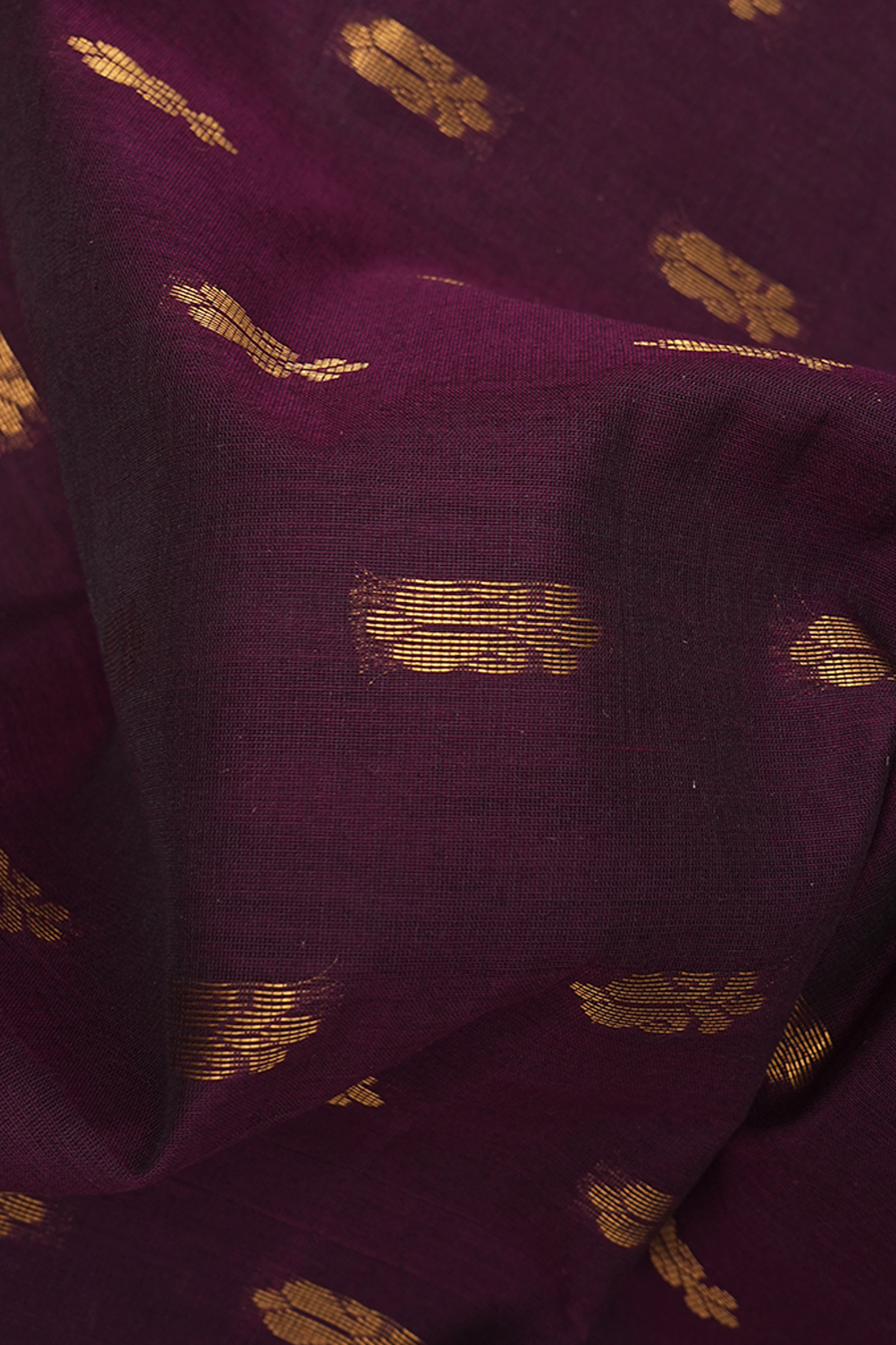 Paisley Zari Motifs Plum Purple Venkatagiri Cotton Saree