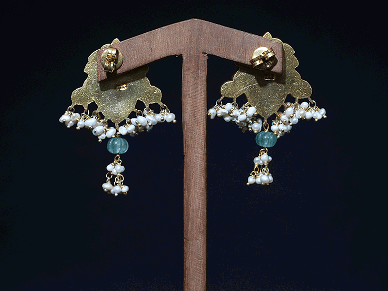 Kemp Stone Studded Temple Chandbali Earrings : JPM6847