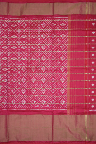 Ikat Design Border With Checked Ivory Pochampally Silk Saree