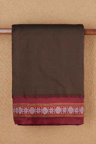 Pown And Star Design Threadwork Border Plain Coffee Brown Dharwad Cotton Saree