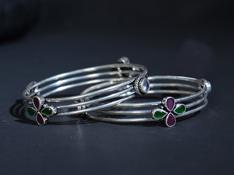 Pure Silver With Oxidized Finishing Red And Green Onyx Stone Bangles
