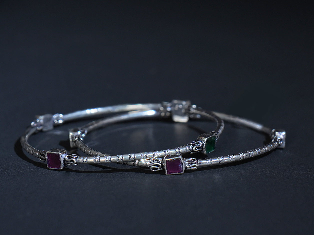 Pure Silver With Oxidized Finishing Red And Green Kemp Stone Light Weight Bangles