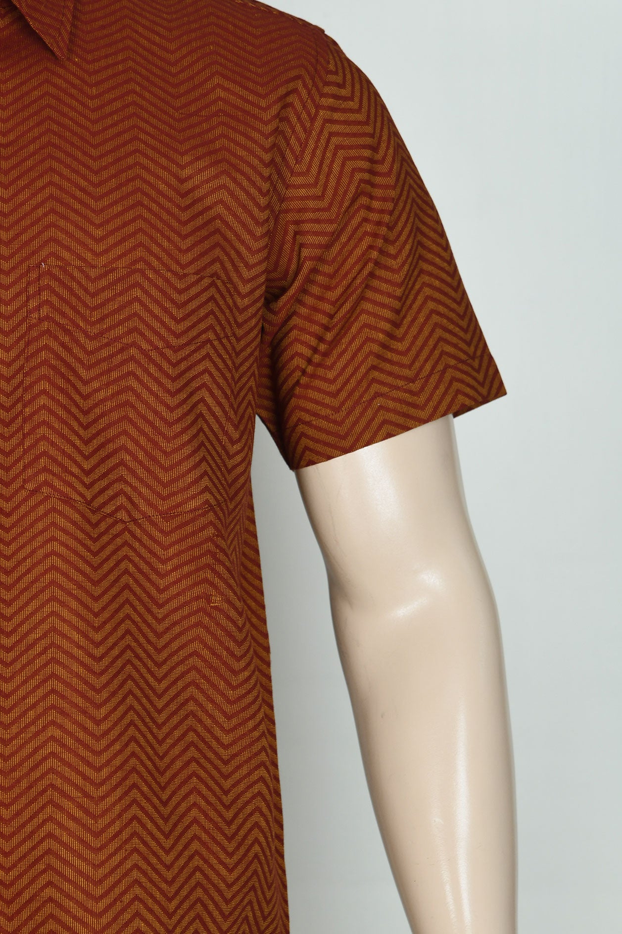 Regular Collar Chevron Design Rust Brown Cotton Shirt