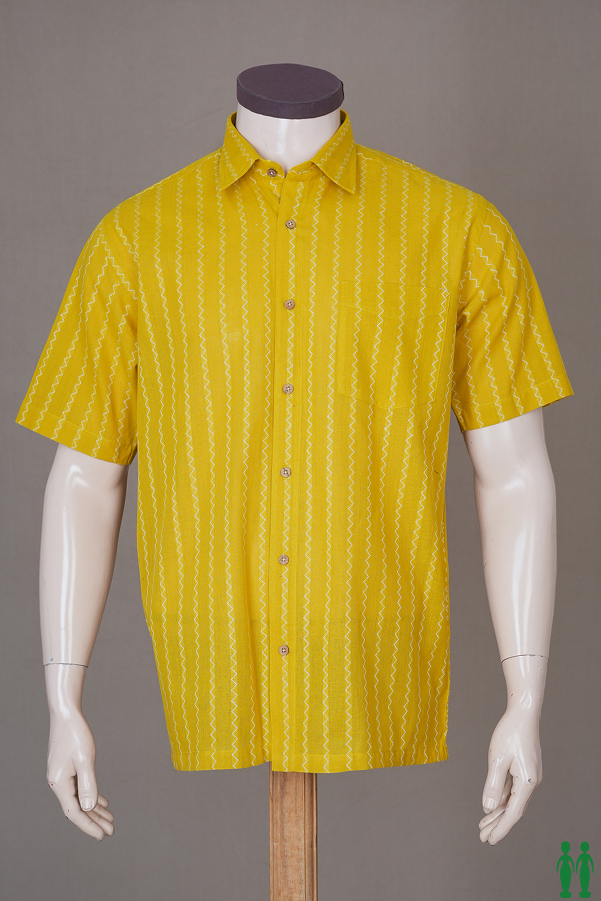 Regular Collar Chevron Design Yellow Cotton Shirt