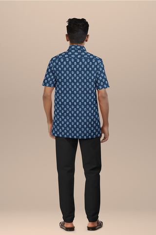 Regular Collar Printed Design Berry Blue Cotton Shirt