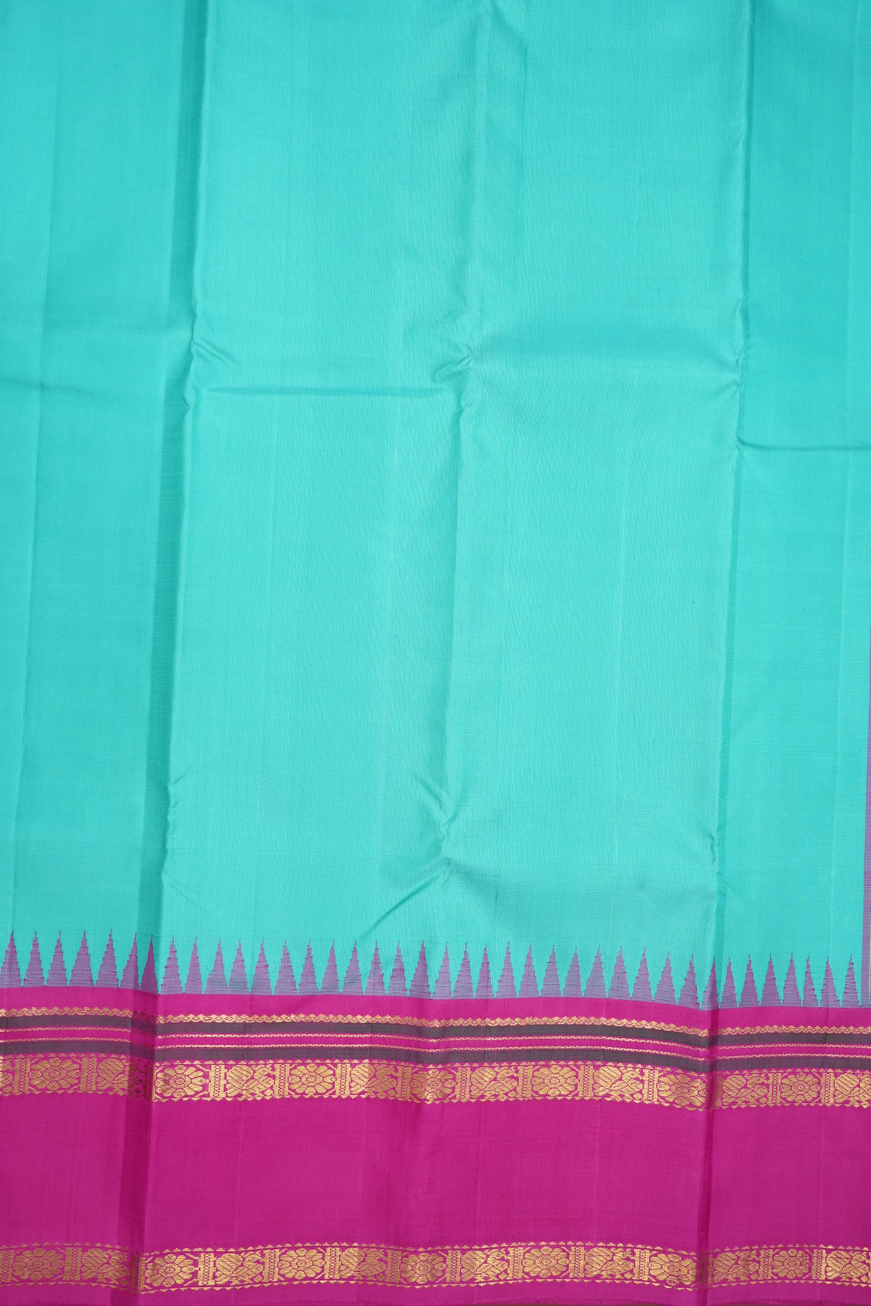 Rettai Pettu Border With Plain Turquoise Blue Kanchipuram Silk Saree