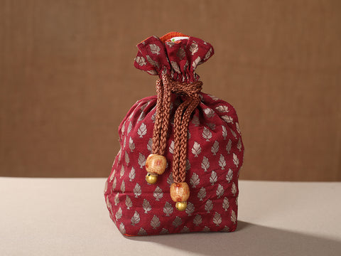 Set Of 2 Brocade Potli Bags In Baby Pink And Maroon