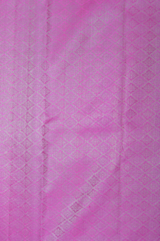 Silver Zari Mayilkan Border With Jacquard Peacock Design Pastel Pink Kanchipuram Silk Saree