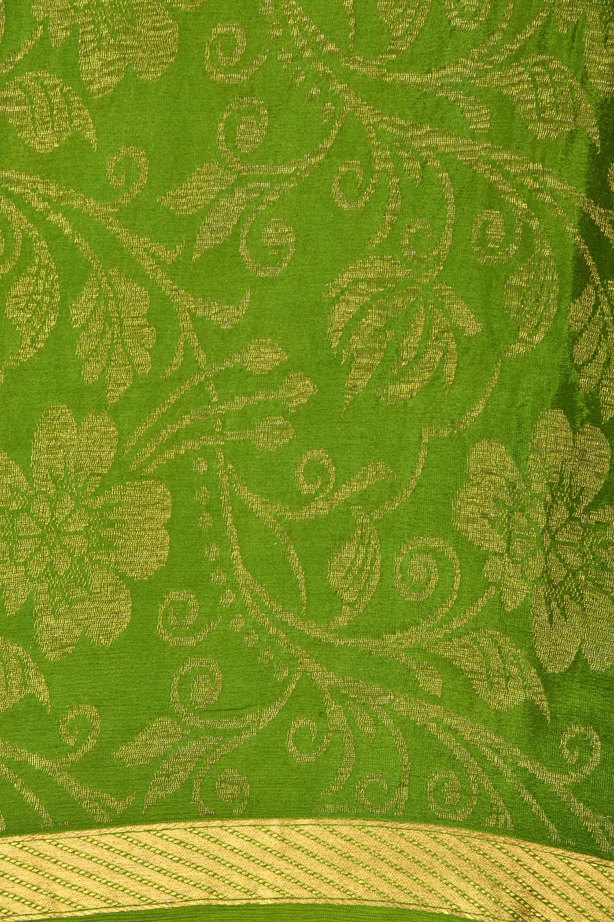 Floral Design Green Georgette Saree