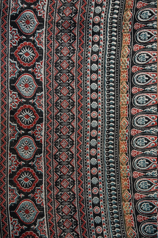 Small Zari Border With Floral Printed Black Maheswari Silk Cotton Saree