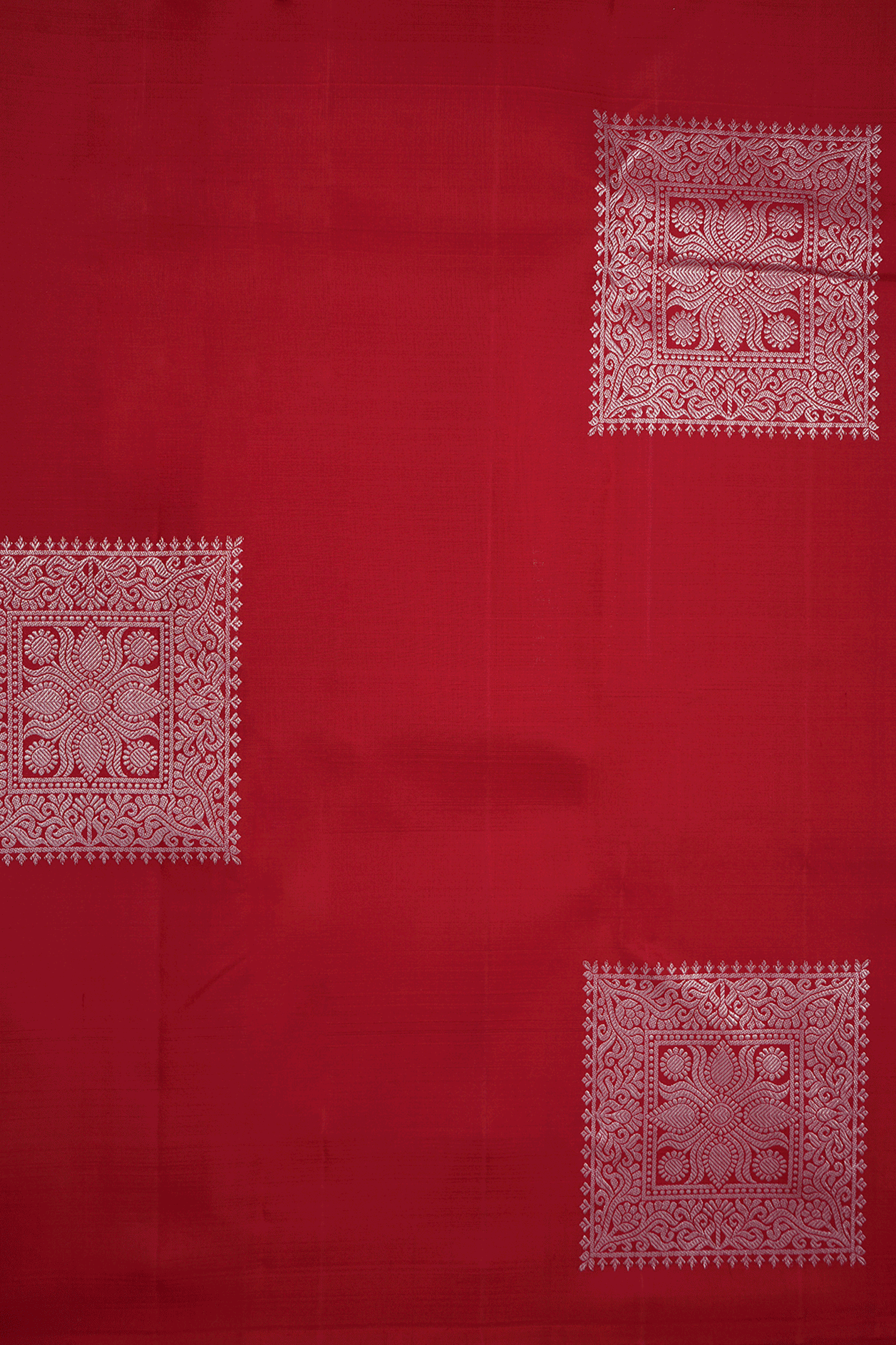 Square Mandala Zari Design Chilli Red Kanchipuram Silk Saree
