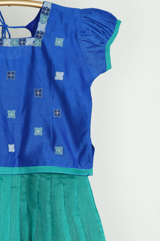 Square Neck Back Tie-Up Embroidered Blue And Green Chanderi Cotton Pavadai Sattai