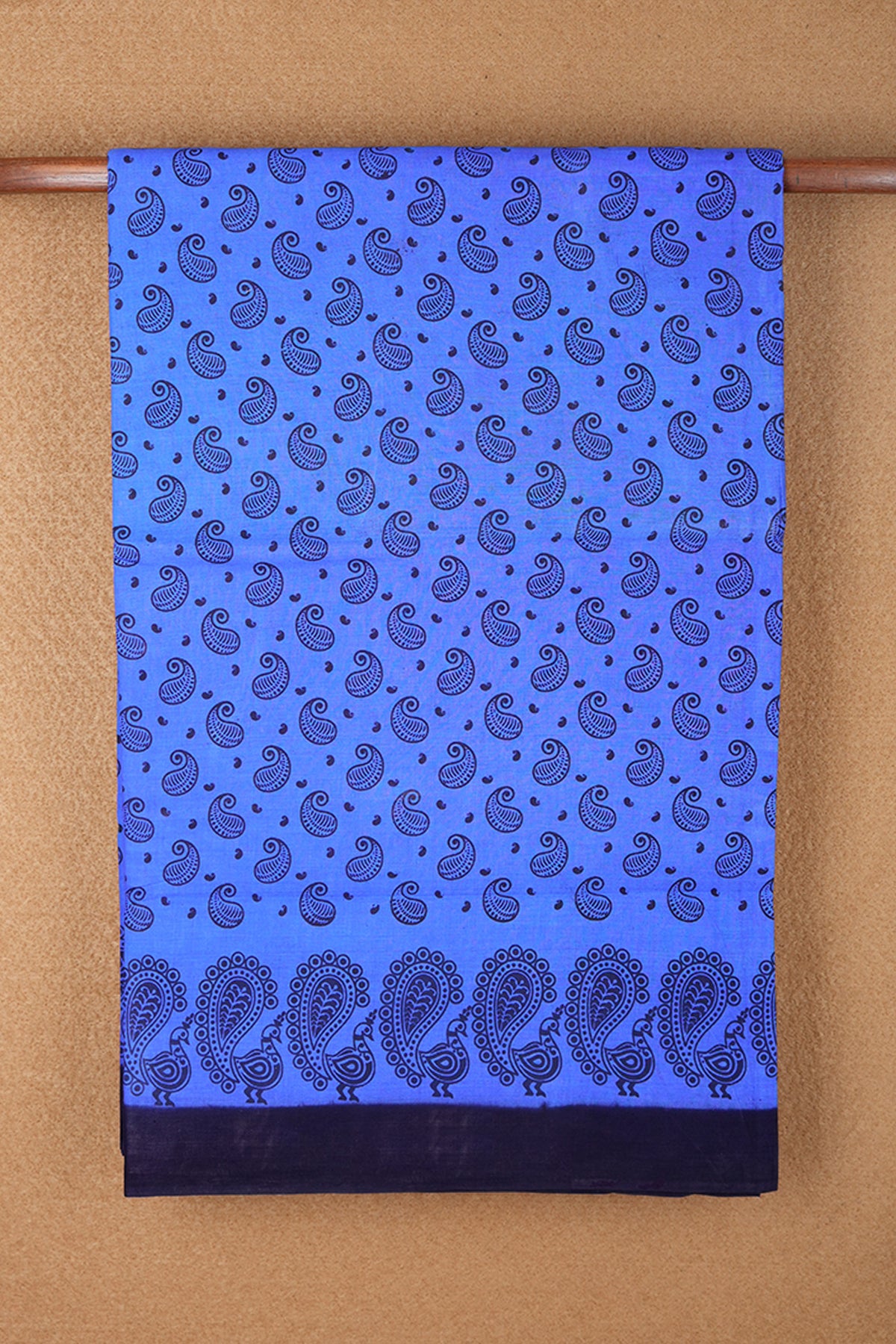 Allover Paisley Motifs Lapis Blue Sungudi Cotton Saree