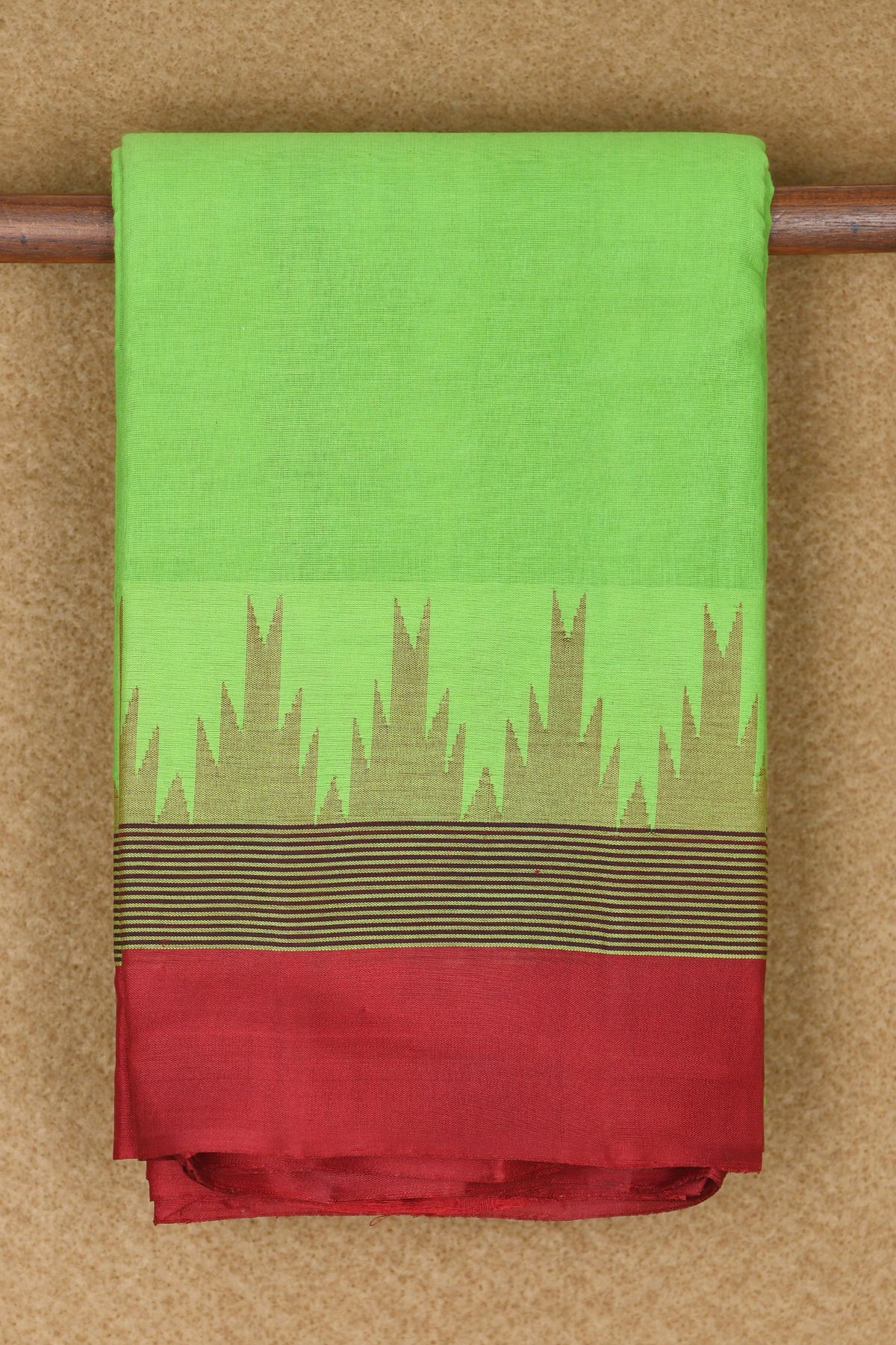 Temple Design Contrast Silk Border In Plain Parrot Green Kanchi Cotton Saree